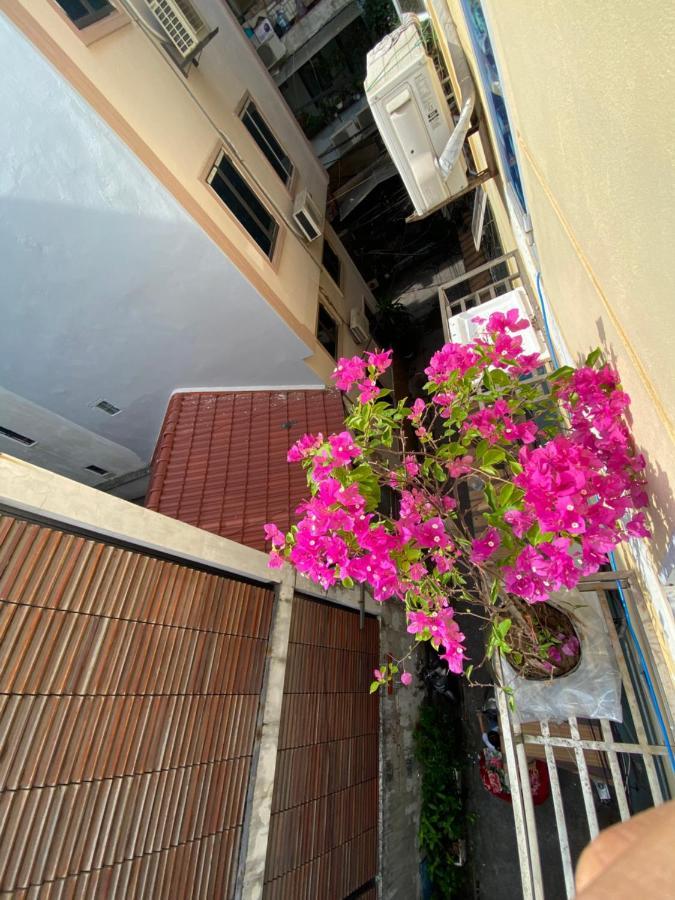 Bed and Breakfast Omo House - Old Quarter - Easy Self Checkin Ханой Экстерьер фото